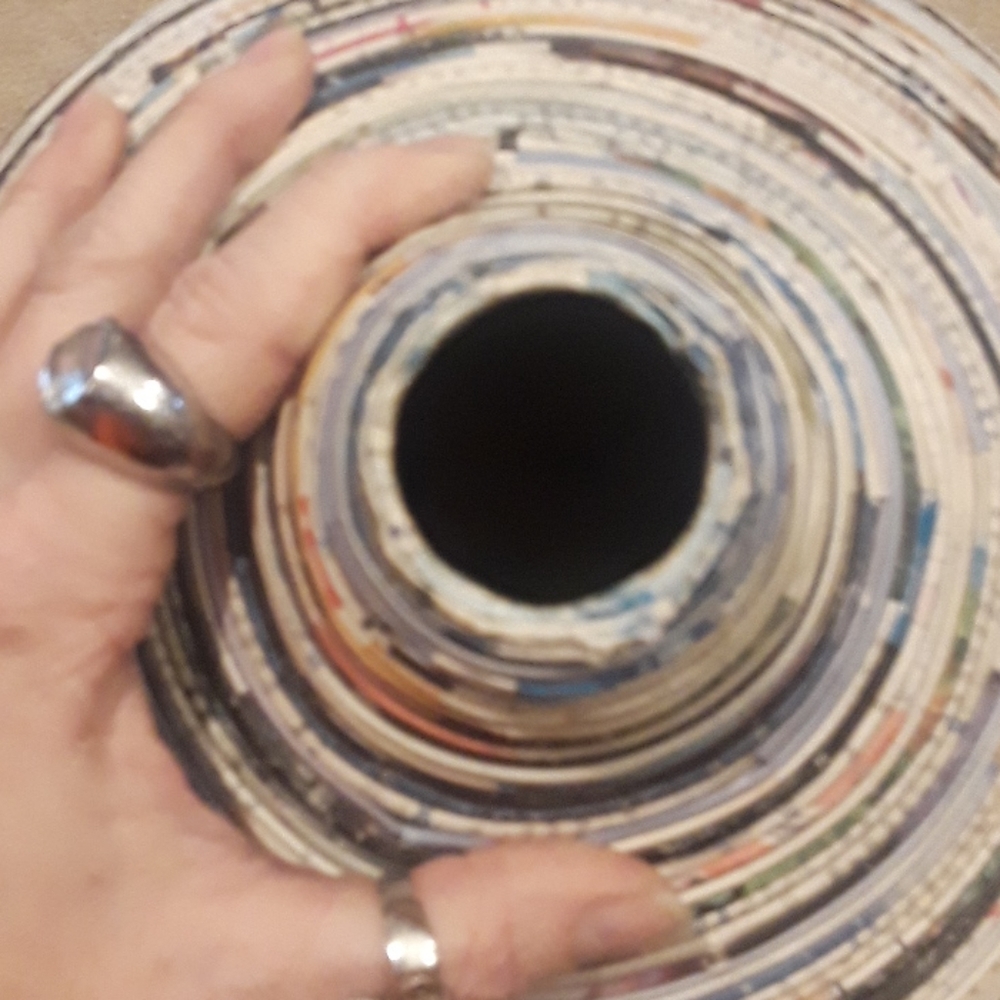 Unique Flower Pot - Picture 2 of 4